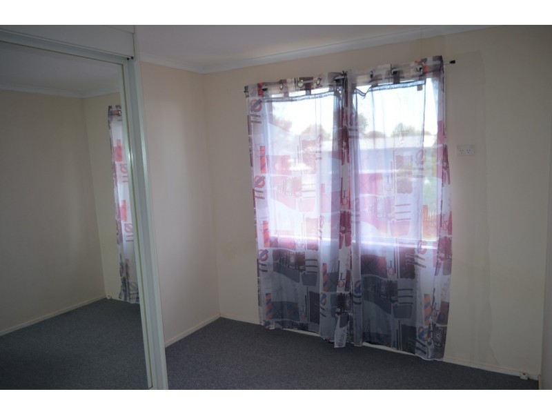 26 Cork Street, Blackwater QLD 4717