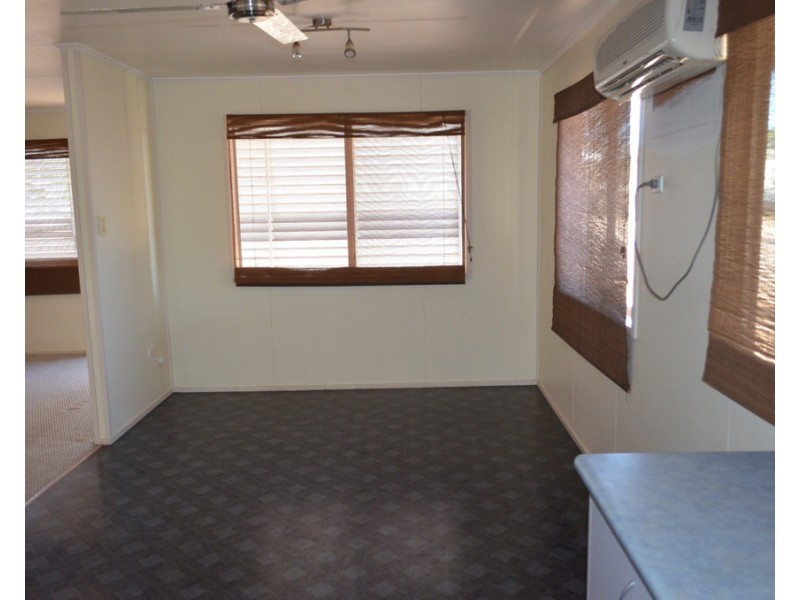 10 Ironbark Street, Blackwater QLD 4717