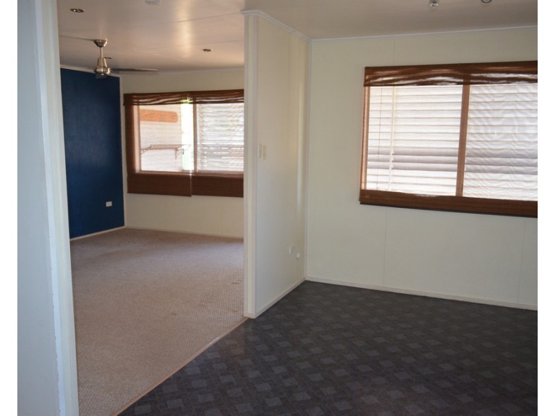10 Ironbark Street, Blackwater QLD 4717