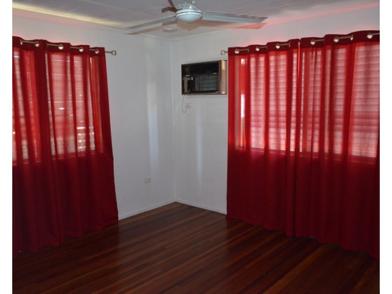 10 Ironbark Street, Blackwater QLD 4717