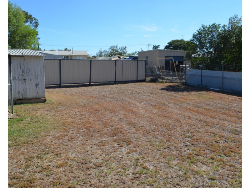 10 Ironbark Street, Blackwater QLD 4717