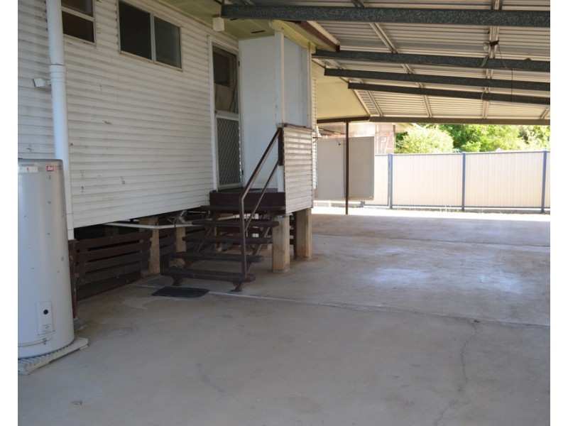 10 Ironbark Street, Blackwater QLD 4717