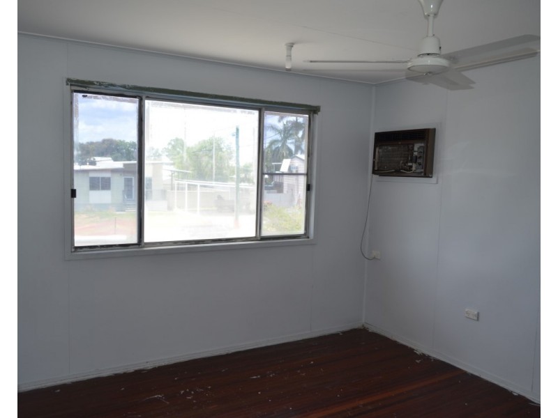 23 Bremner Street, Blackwater QLD 4717