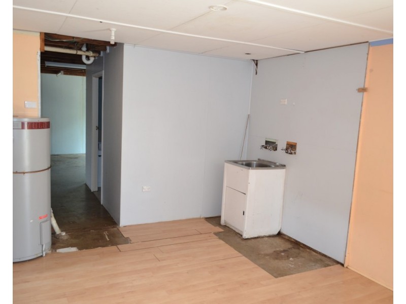 23 Bremner Street, Blackwater QLD 4717