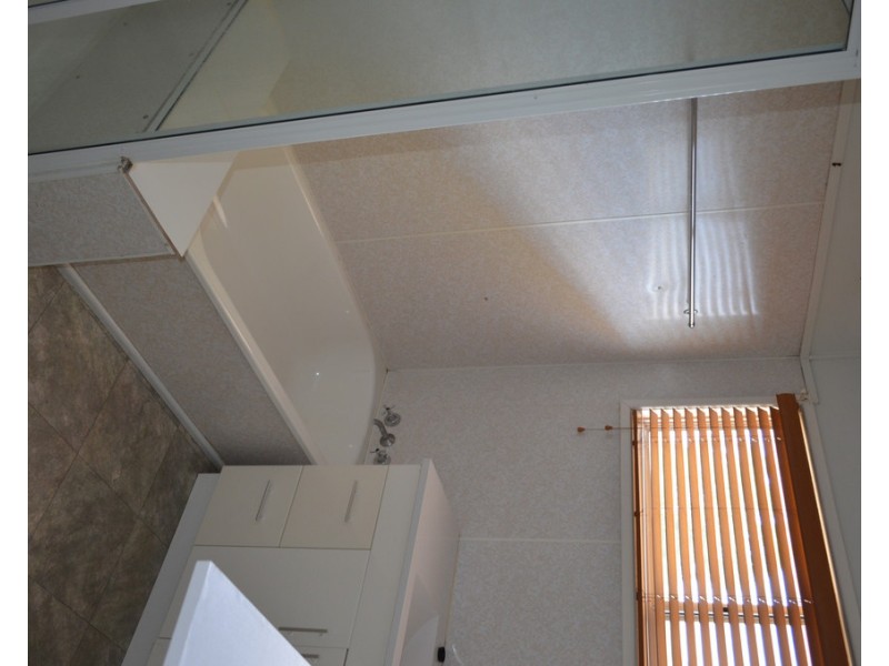 8 Birt Street, Blackwater QLD 4717