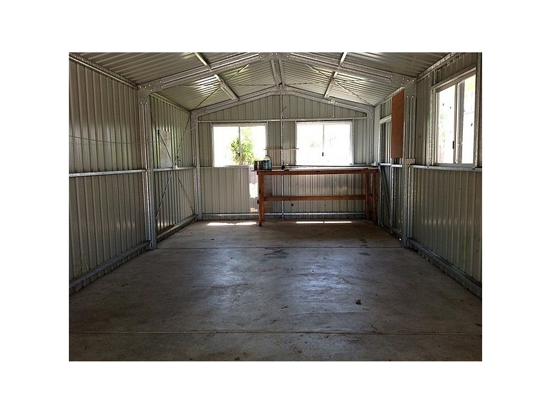 11 Sandalwood Street, Blackwater QLD 4717