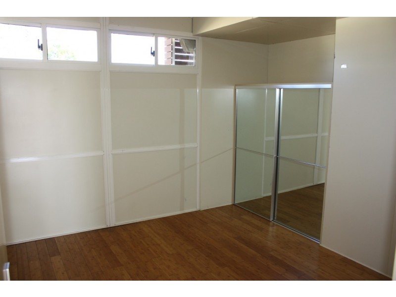 13 Long Street, Blackwater QLD 4717