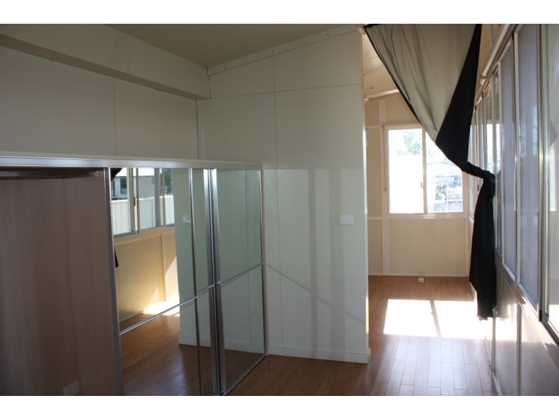 13 Long Street, Blackwater QLD 4717