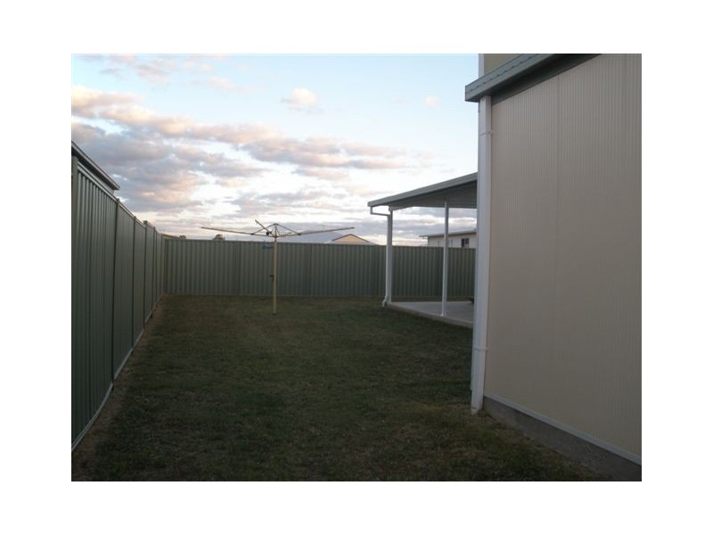 35 Bauman Way, Blackwater QLD 4717