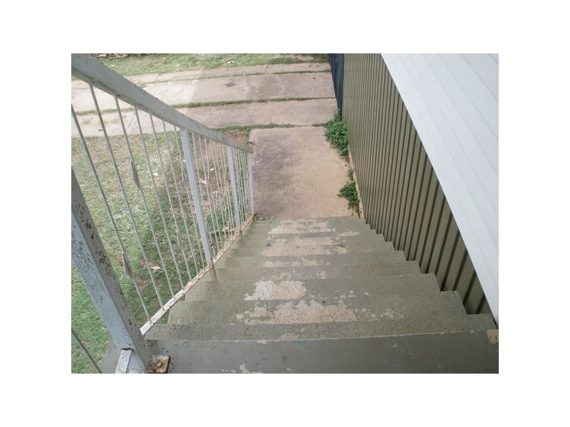 2 Fig Street, Blackwater QLD 4717