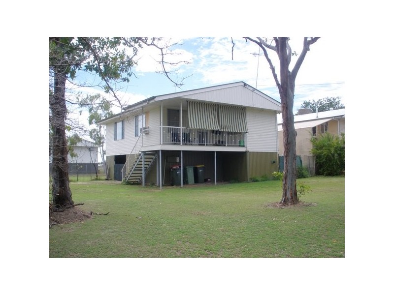 2 Fig Street, Blackwater QLD 4717