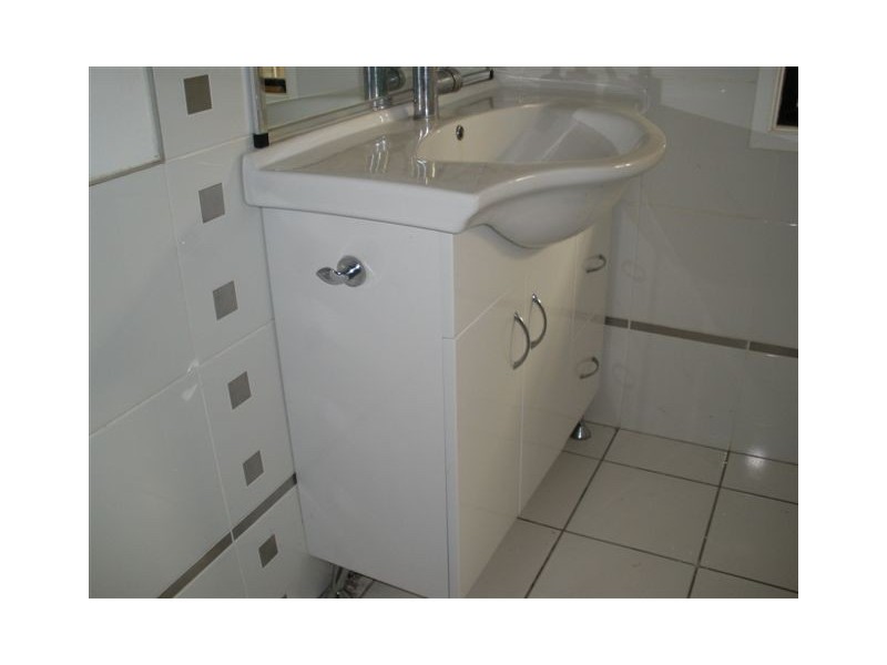 3 Birt Street, Blackwater QLD 4717