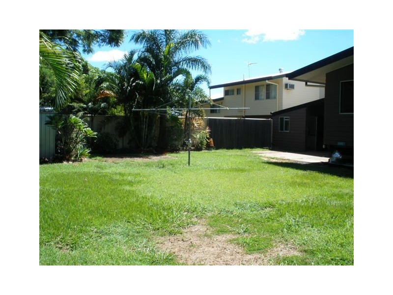 3 Birt Street, Blackwater QLD 4717