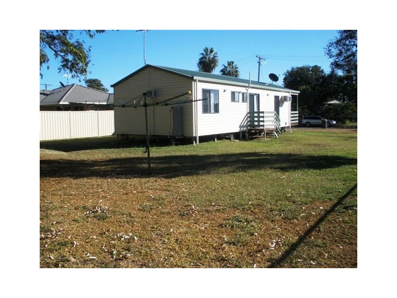 7 Oliffe Street, Blackwater QLD 4717