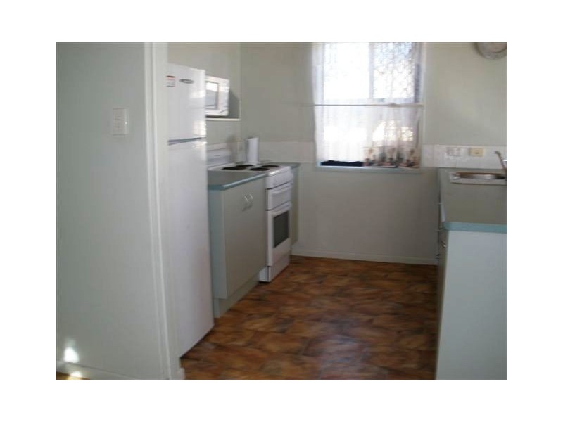 7 Oliffe Street, Blackwater QLD 4717