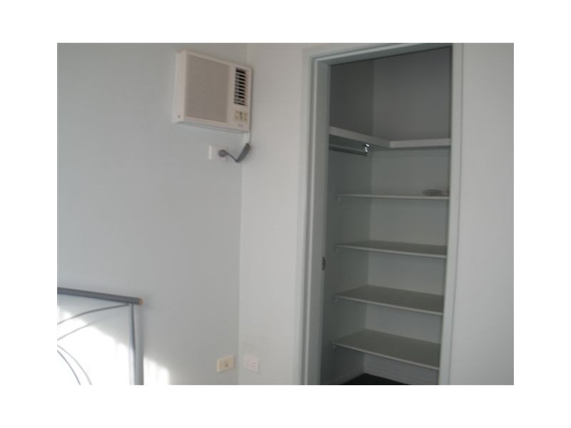 7 Oliffe Street, Blackwater QLD 4717