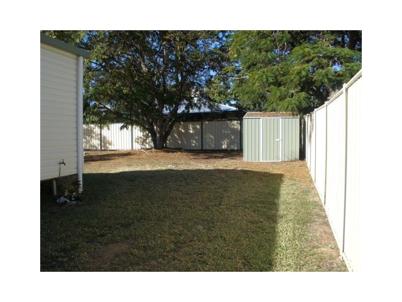 7 Oliffe Street, Blackwater QLD 4717