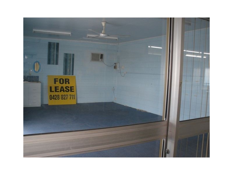 26, 28, 30, 34 Railway Street, Blackwater QLD 4717