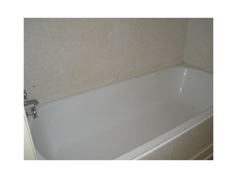 6 Sandalwood Street, Blackwater QLD 4717