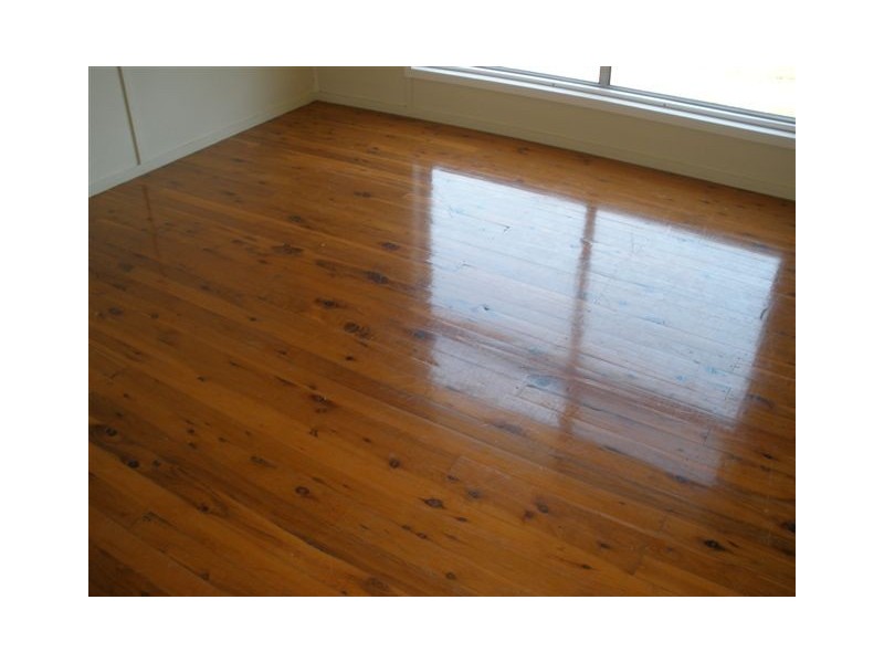 6 Sandalwood Street, Blackwater QLD 4717