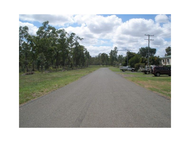Dingo QLD 4702
