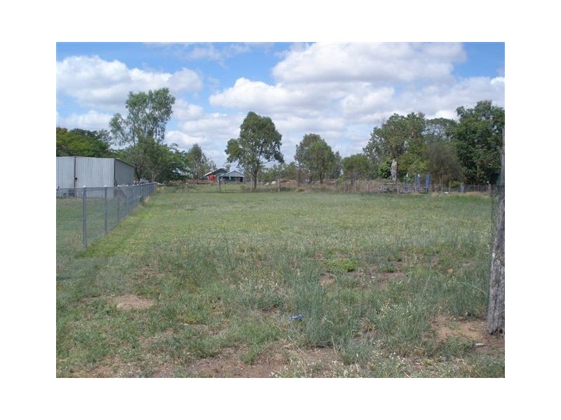 Dingo QLD 4702