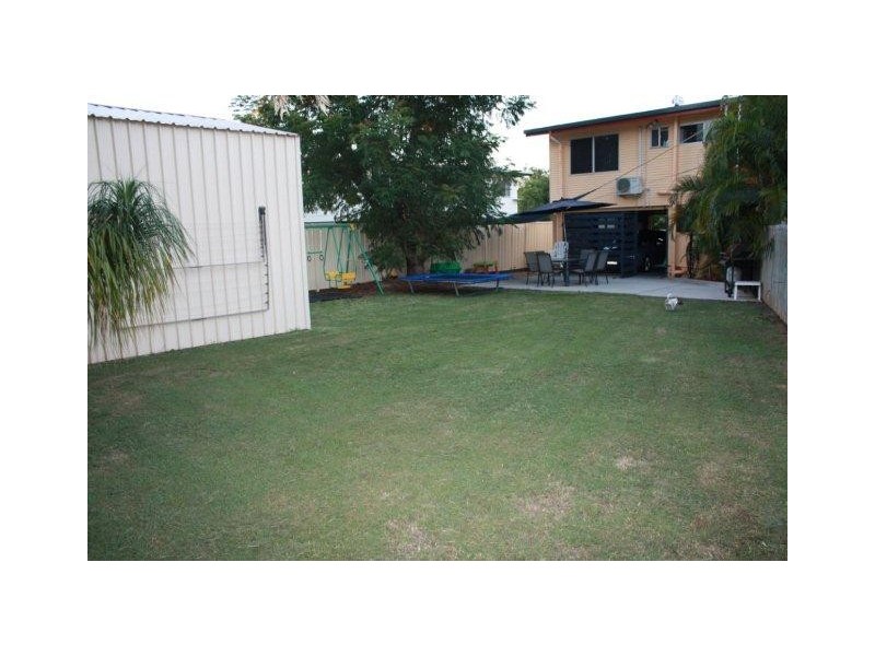 55 Stower Street, Blackwater QLD 4717