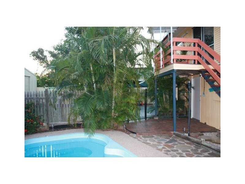 55 Stower Street, Blackwater QLD 4717