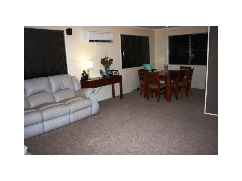 55 Stower Street, Blackwater QLD 4717