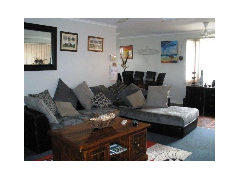 8 Cork Street, Blackwater QLD 4717