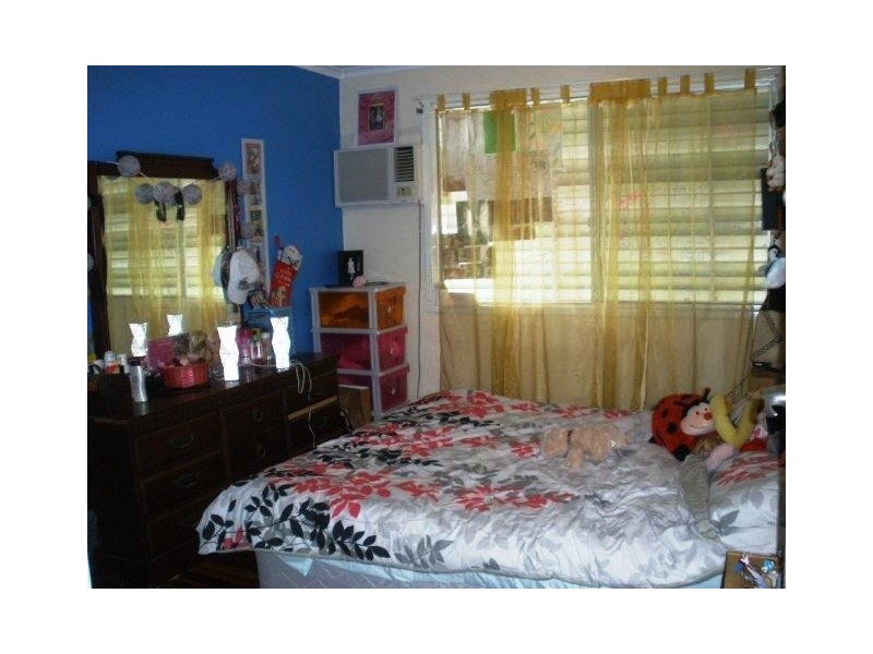 8 Cork Street, Blackwater QLD 4717