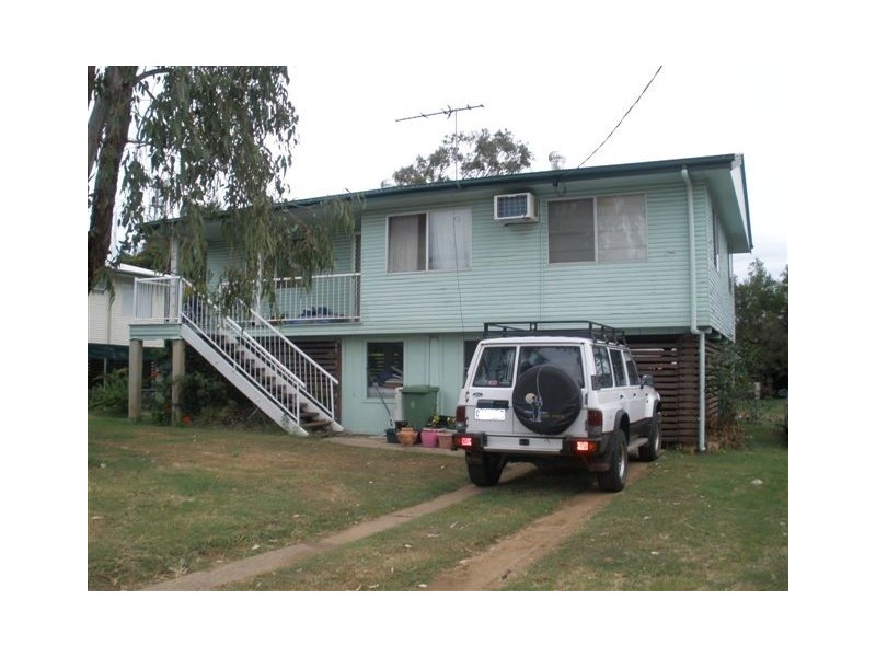 21 Gum Street, Blackwater QLD 4717