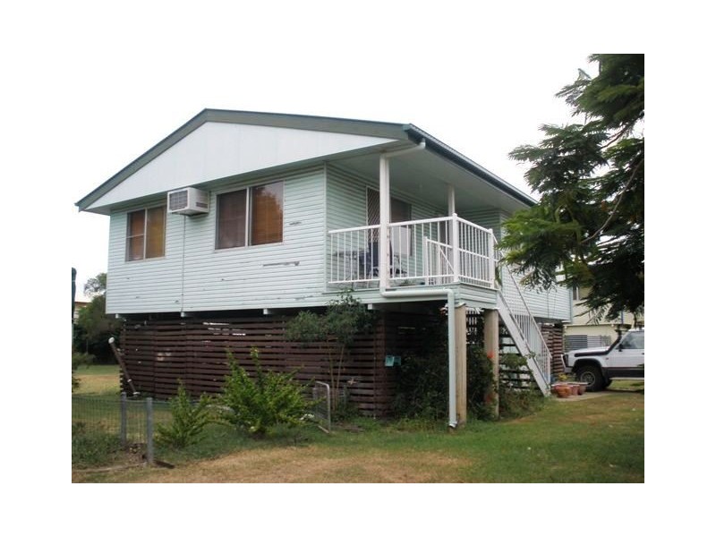 21 Gum Street, Blackwater QLD 4717