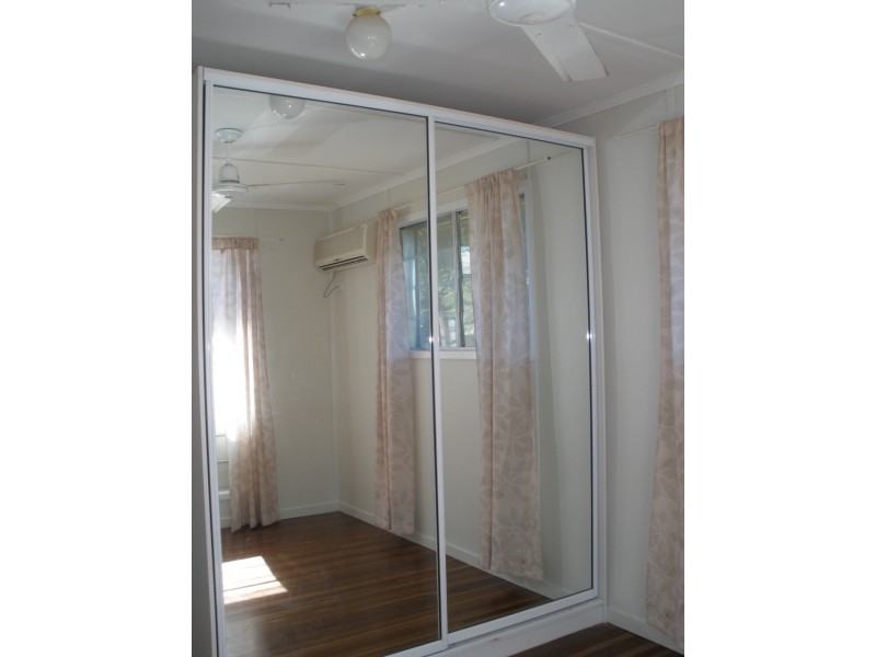 16 Long Street, Blackwater QLD 4717