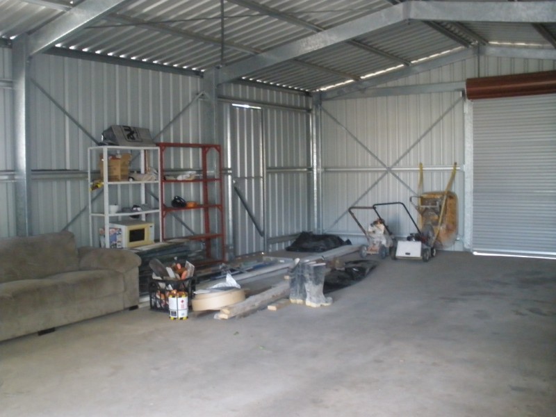 16 Long Street, Blackwater QLD 4717