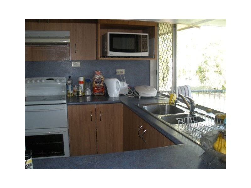 3 Scantlebury Street, Blackwater QLD 4717