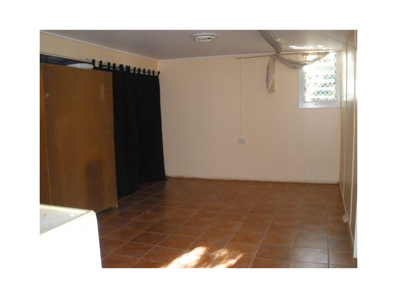 3 Scantlebury Street, Blackwater QLD 4717