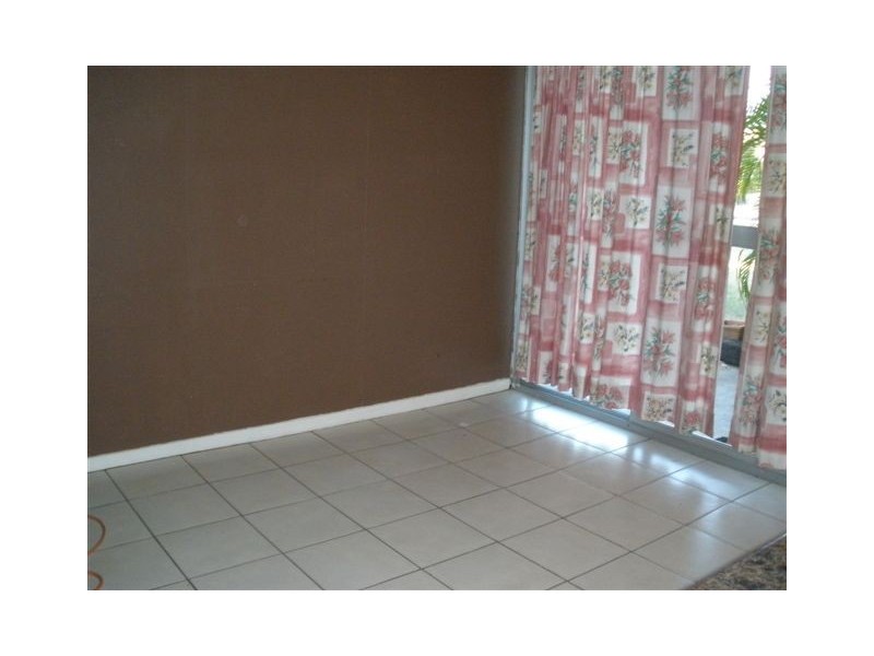 50 Stower Street, Blackwater QLD 4717