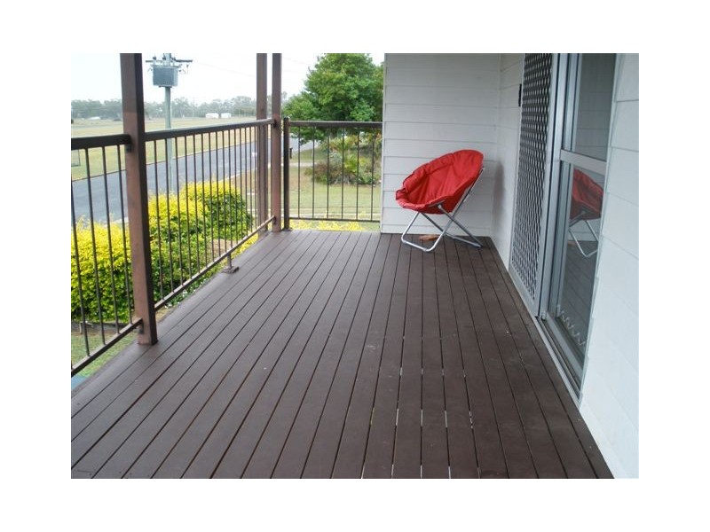 3 Monger Street, Blackwater QLD 4717