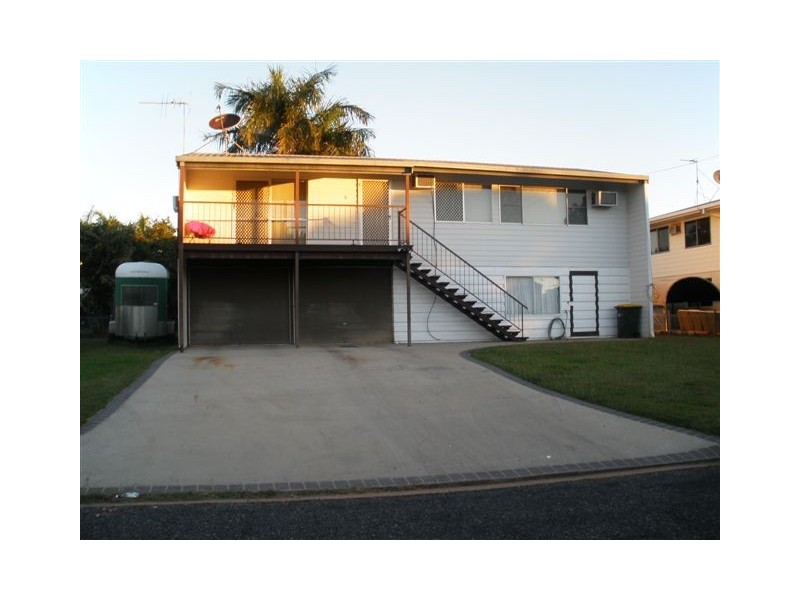 3 Monger Street, Blackwater QLD 4717