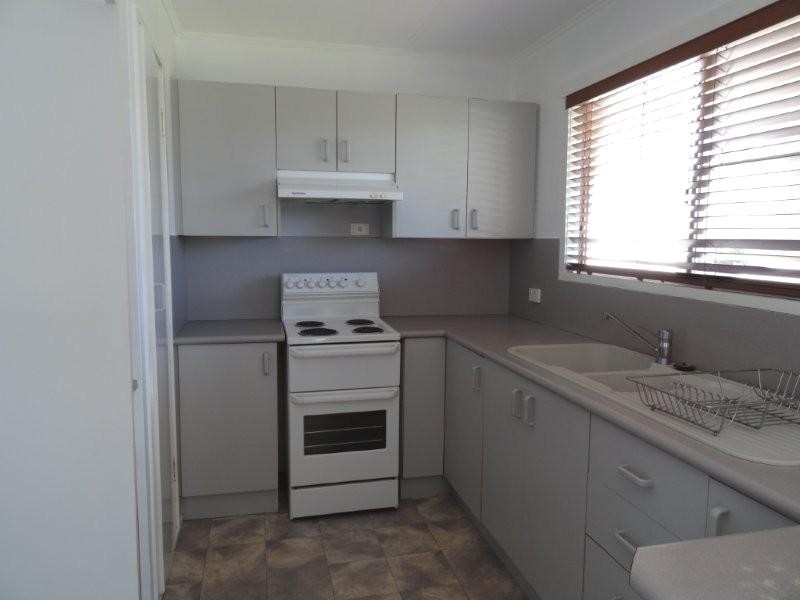 14 Bremner Street, Blackwater QLD 4717