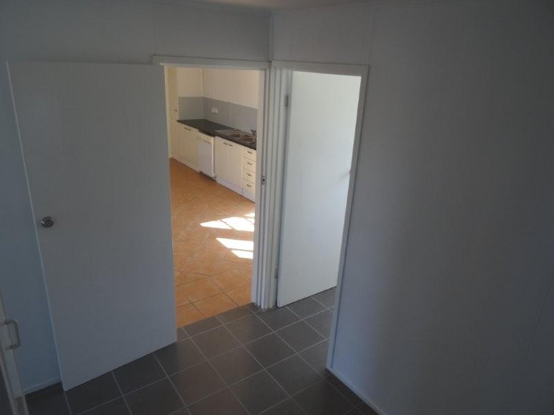 14 Bremner Street, Blackwater QLD 4717