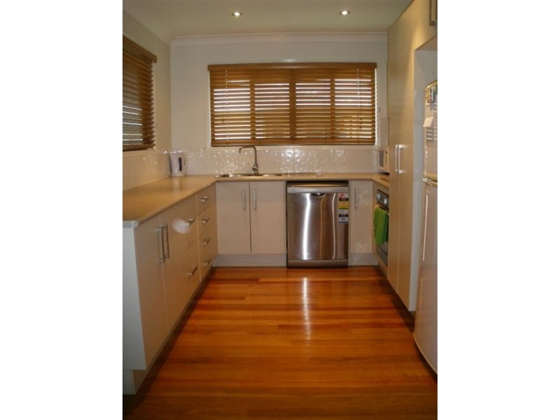 10 Summer Red Court, Blackwater QLD 4717
