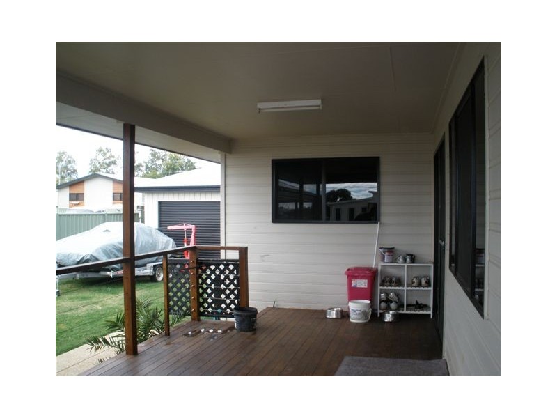 10 Summer Red Court, Blackwater QLD 4717