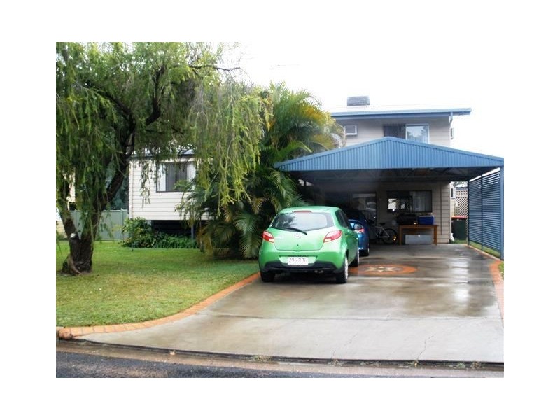 18 Lawless Street, Blackwater QLD 4717