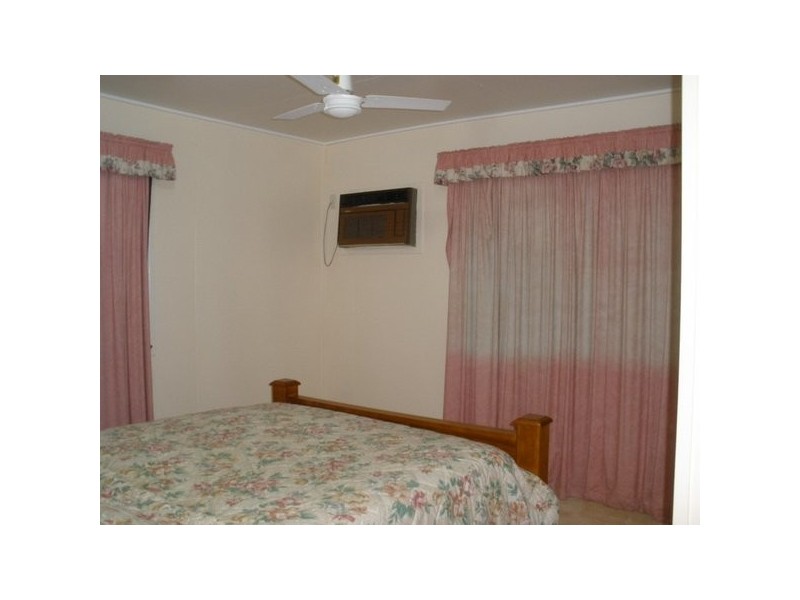 16 Stower Street, Blackwater QLD 4717