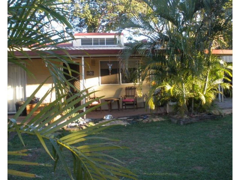 11 Conachan Street, Blackwater QLD 4717