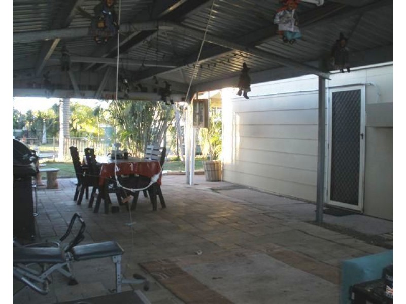 11 Conachan Street, Blackwater QLD 4717