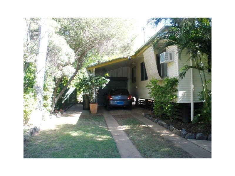 3 Casuarina, Blackwater QLD 4717