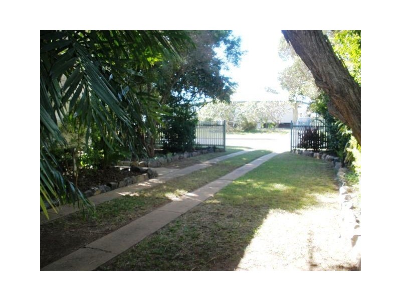 3 Casuarina, Blackwater QLD 4717